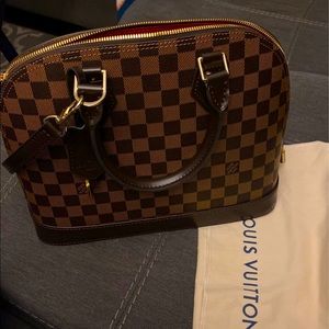 Lv crossbody alma pm damier ebene